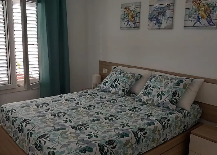 Semesterbostad Casa Ila Flower *